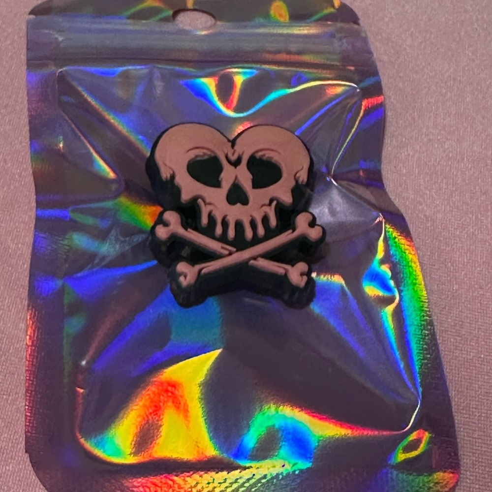Croc charm